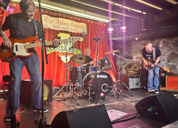 Rob Strong Band